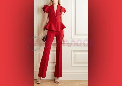 İnce Belin Kurtarıcısı: Peplum Tarzı